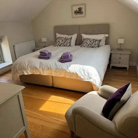 Bank Barn King Bedroom Self Catering 2 Guests Holiday home *