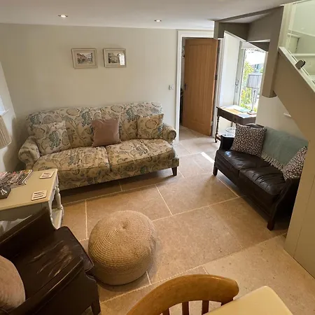 Bank Barn King Bedroom Self Catering 2 Guests *